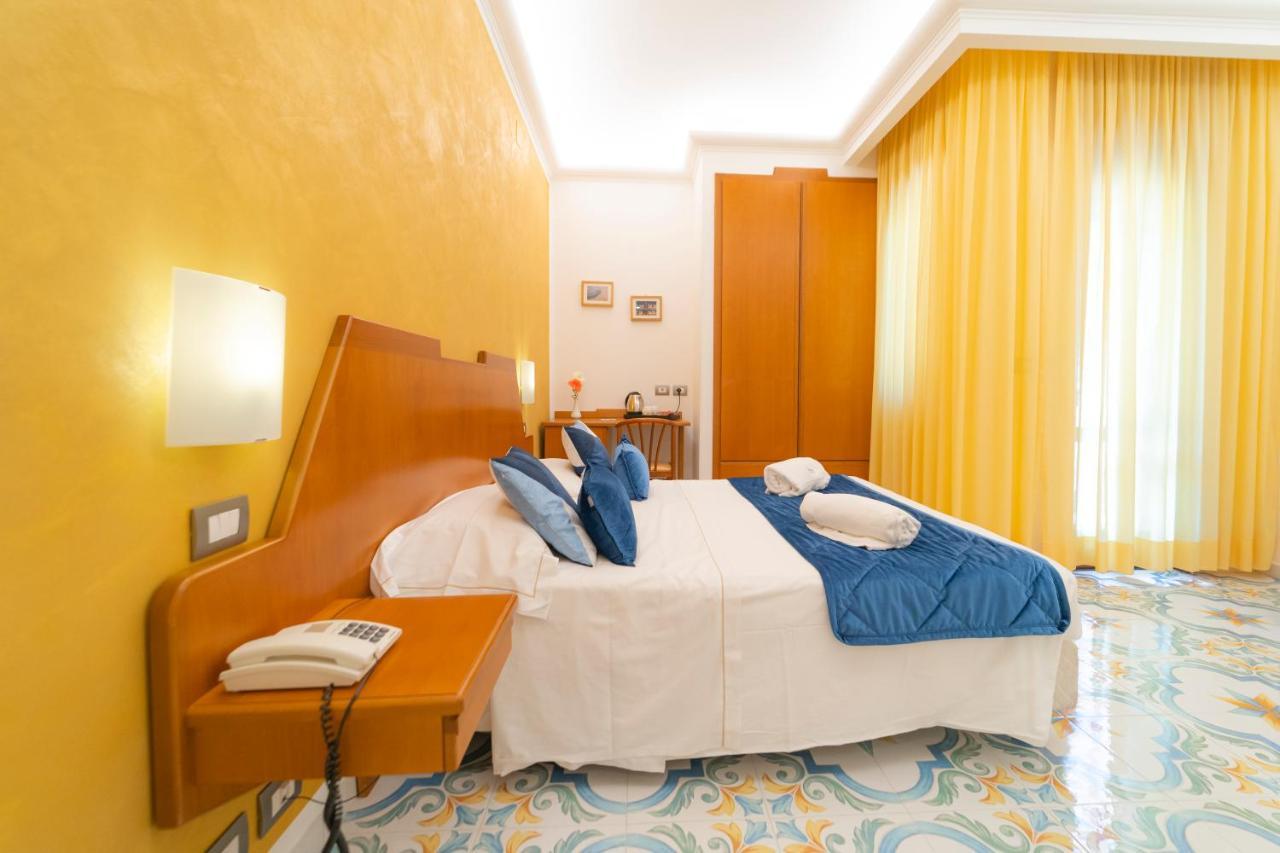 Hotel San Pietro Maiori Kültér fotó
