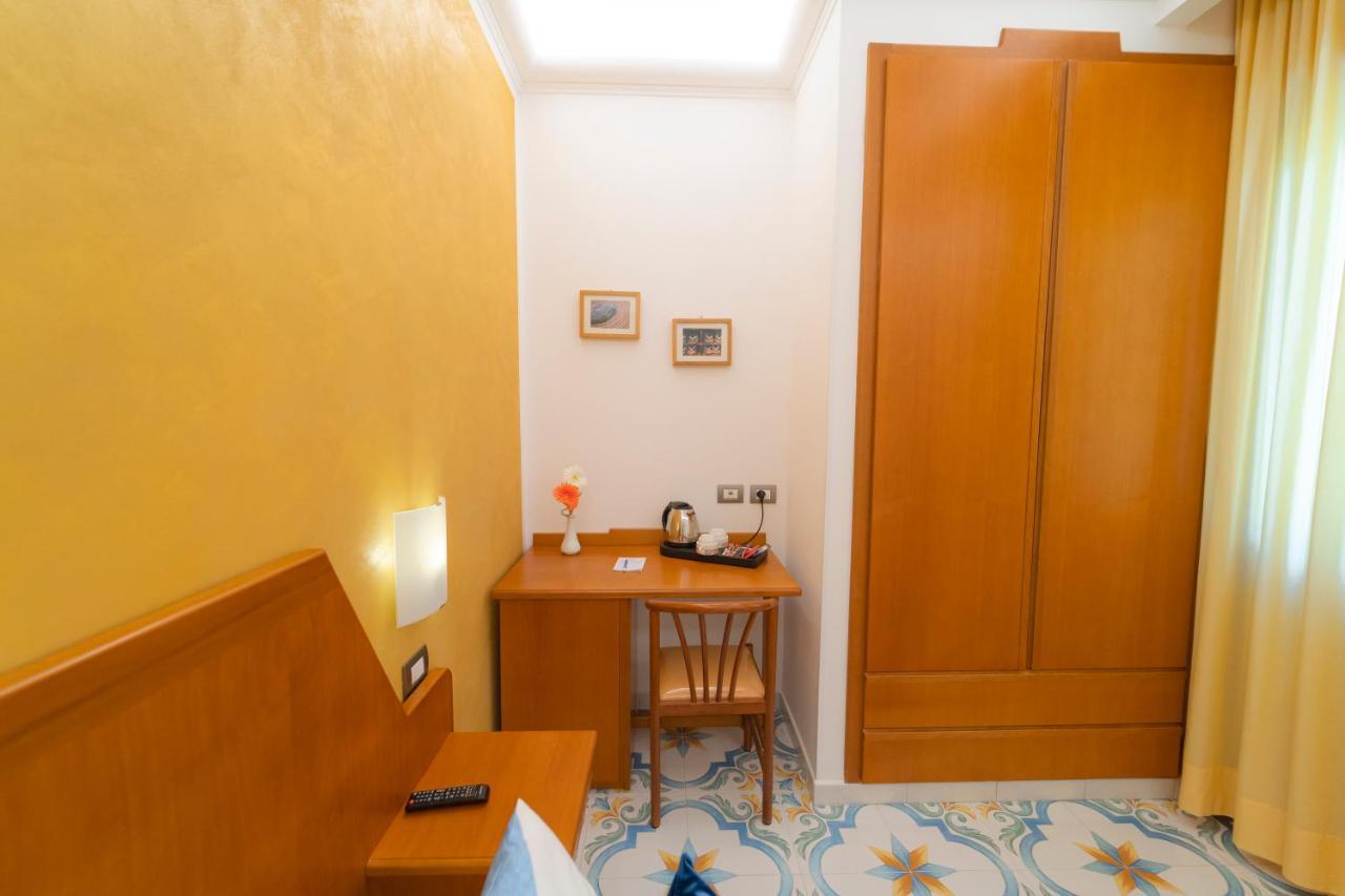 Hotel San Pietro Maiori Kültér fotó