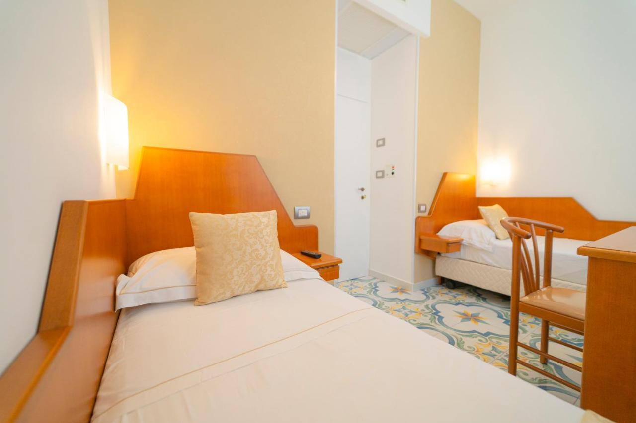 Hotel San Pietro Maiori Kültér fotó